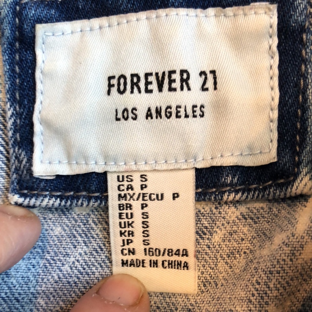 Forever 21 NWOT denim blue jean jacket - Picture 2 of 11